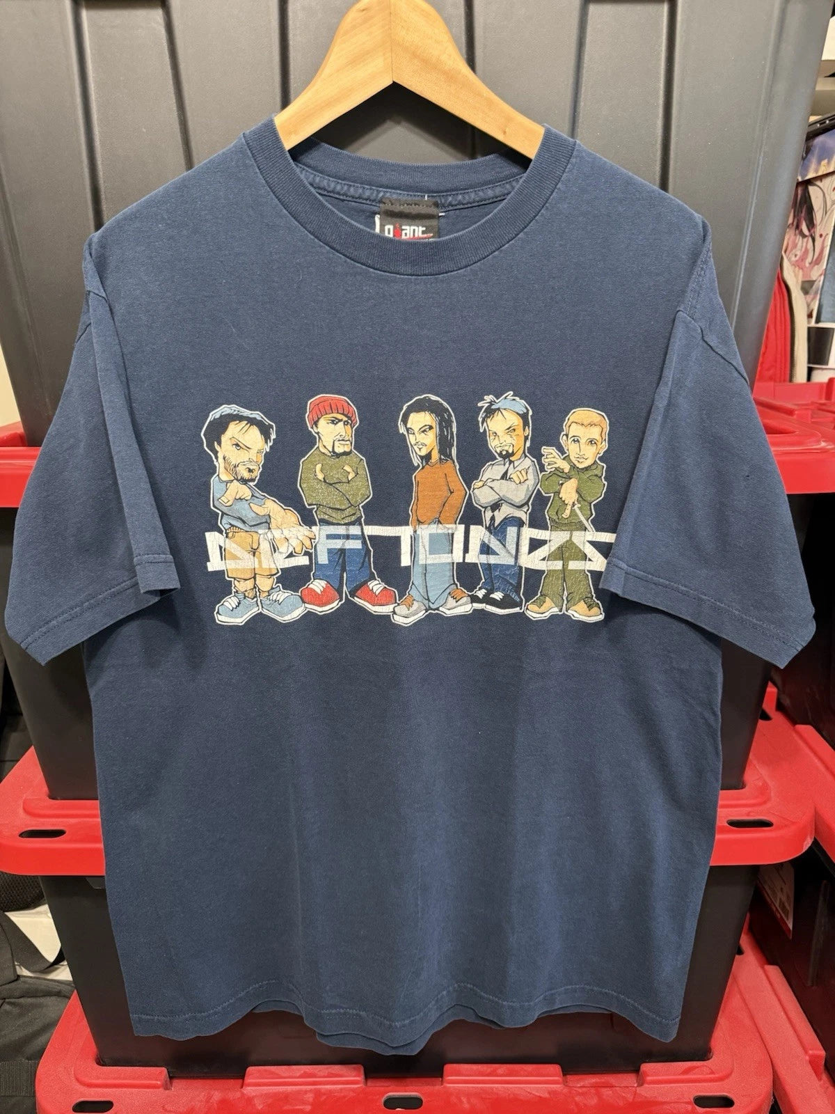 Vintage 2001 Deftones Cartoon Anime Shirt Rock Band Y2K Mens Size L 21x28