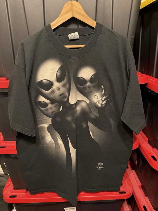 Vintage 1996 Liquid Blue Aliens Abduction UFO UAP Men's T Shirt Size XL 24x31.5