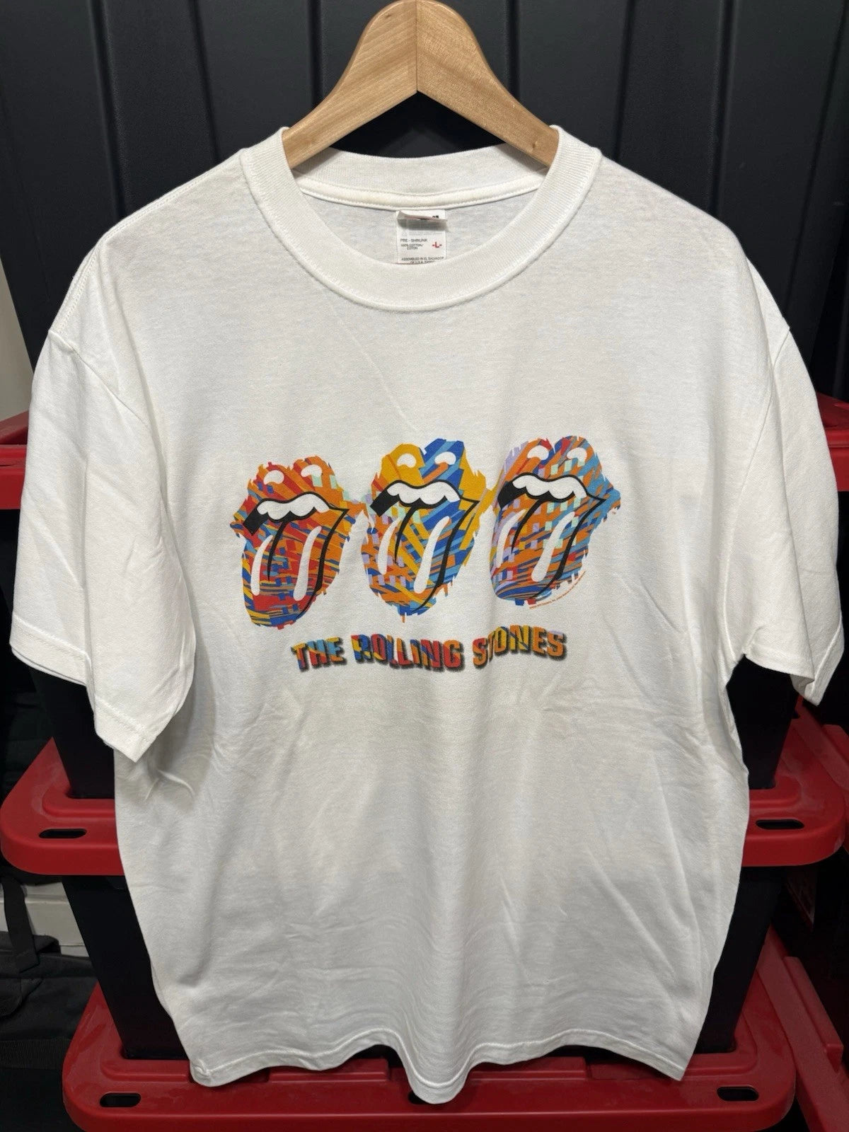 Vintage Y2K Rolling Stones T Shirt Mens Size L 21.5x30 Licks Tongue Tour 2002